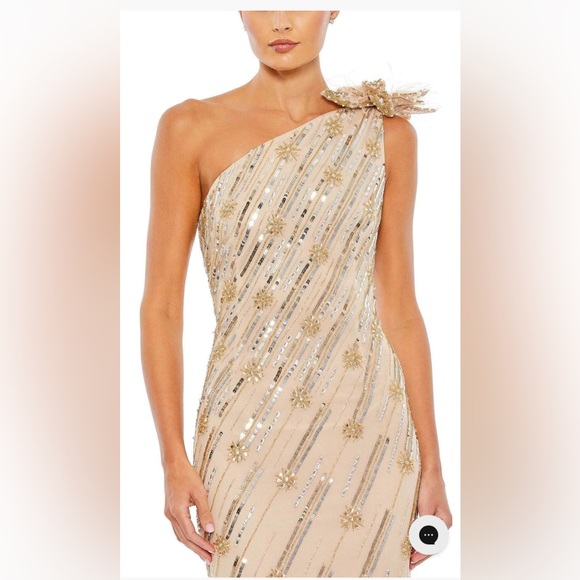 Mac Duggal NWT gown - Picture 4 of 5